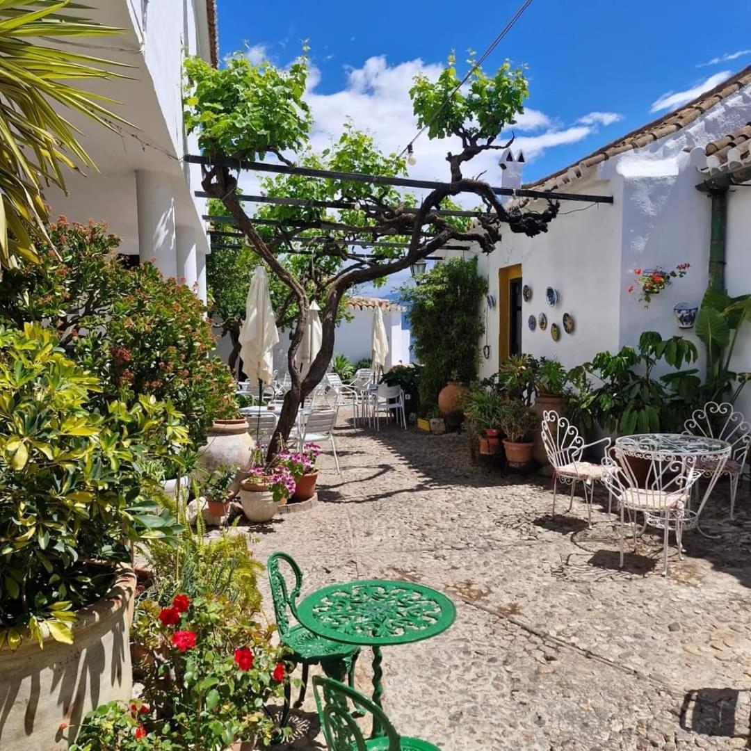 Hotel Rural Verde Oliva Comares Exterior foto